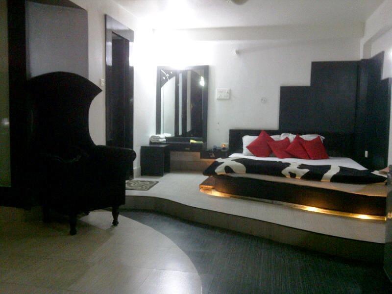 Aravali Clarks Inn Alwar Buitenkant foto