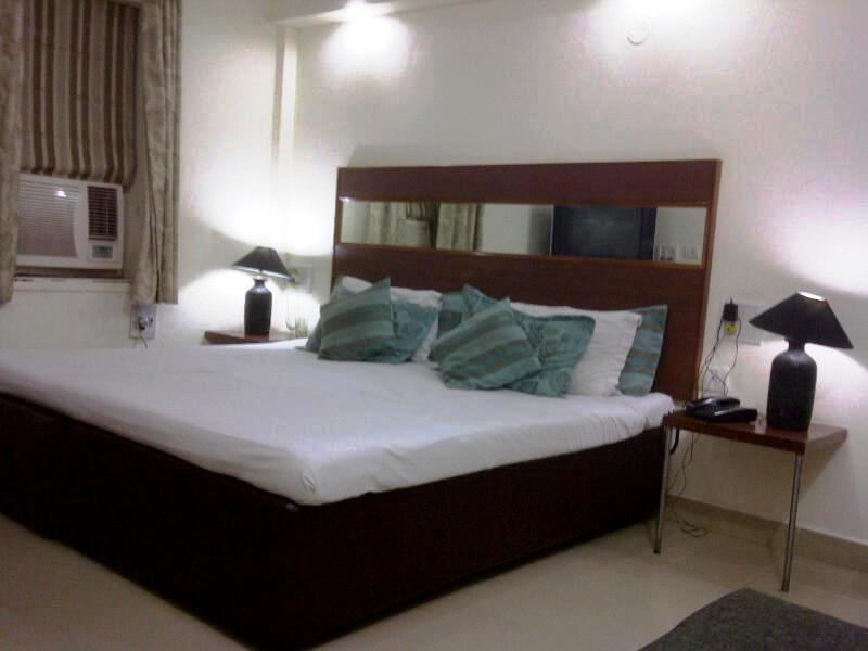 Aravali Clarks Inn Alwar Buitenkant foto